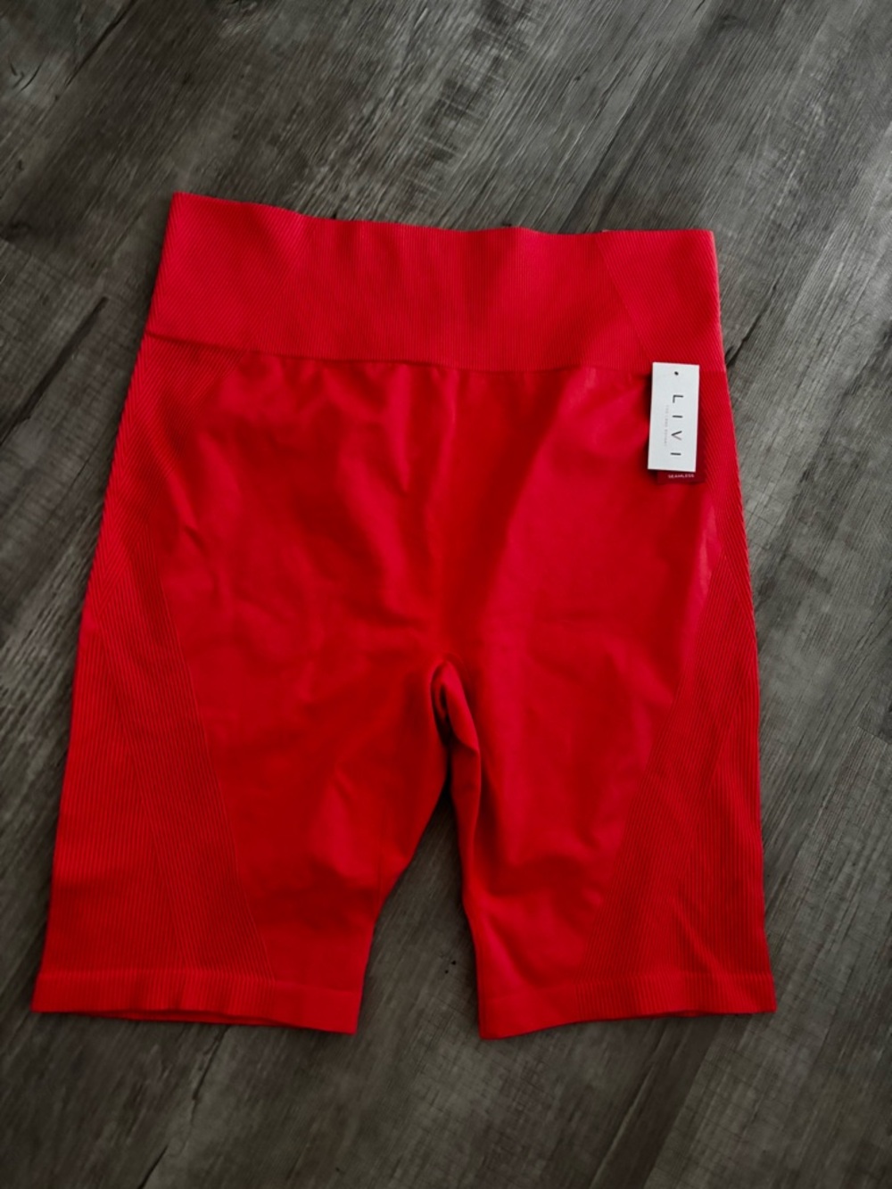NWT LIVI seamless 4 way stretch High-Waist  Women’s Bike Shorts size 22/24 coral